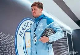 爱游戏官网-包含社区盾赛程吃紧，阿森纳今晨完成体检，态度坚定，临场指挥获称赞的词条